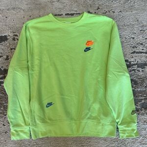 Nike sweatshirt